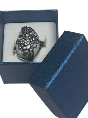 Vintage Style Silver Floral Cocktail Ring Marcasite In Box